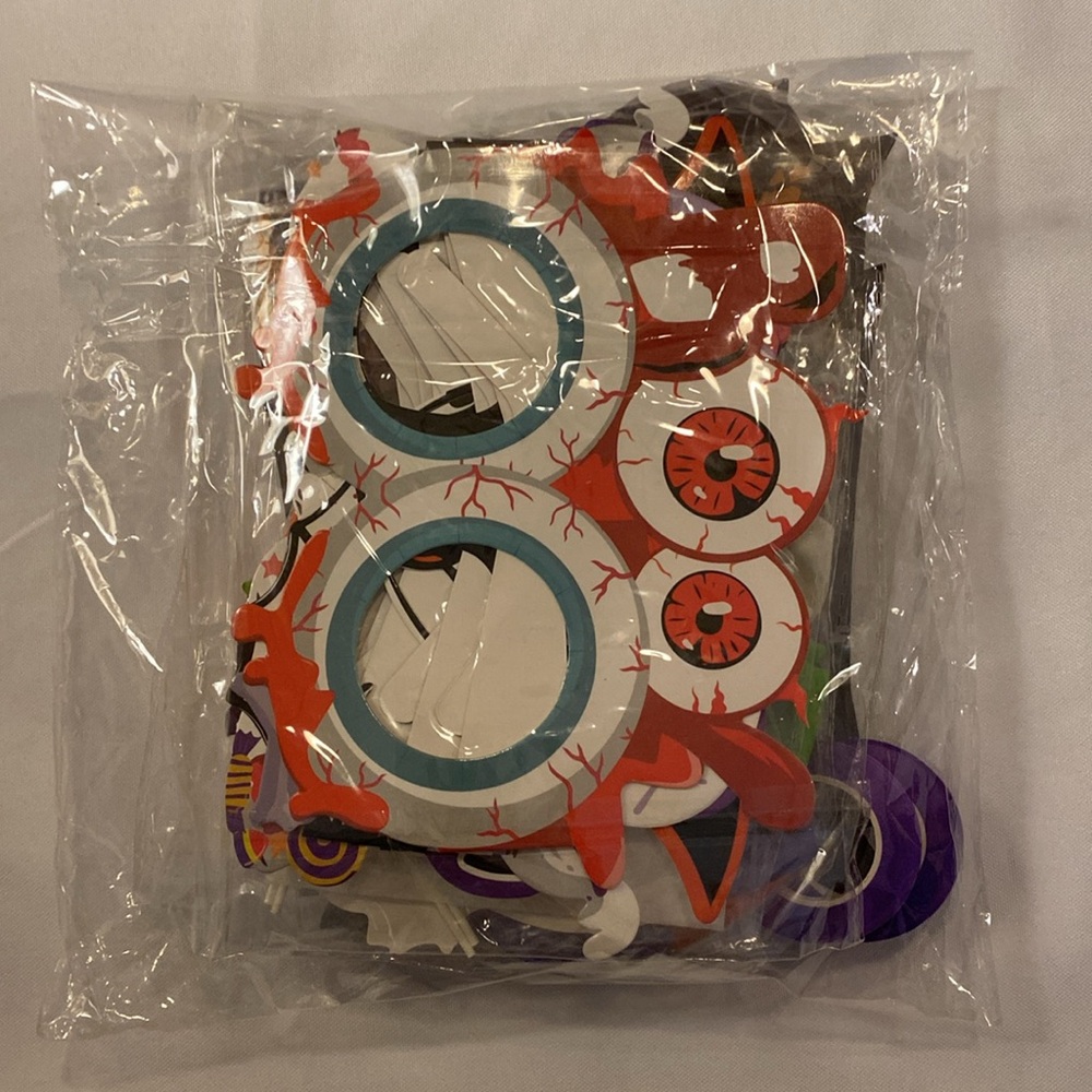 Halloween Party Decoration Set - Black, Purple, Orange - Picture 9 of 9